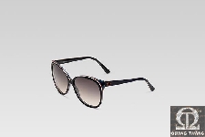 Gucci 261948 J0740 1082